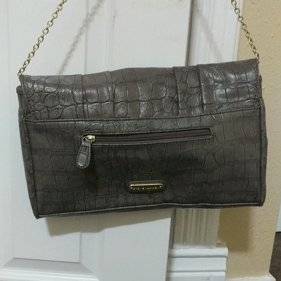 Purse - Picture 2 of 3